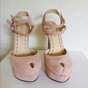 Enzo Angiolini size 6 light pink brand new